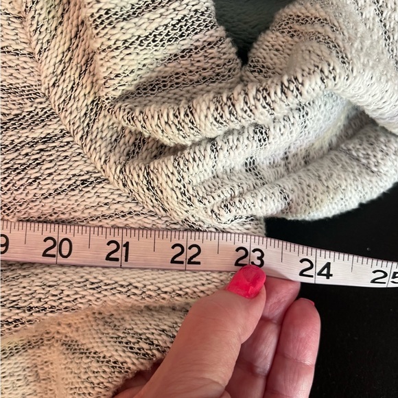 Elle Peplum style gray tweed jacket, size 16 ladies ๐๐๐ - Picture 8 of 9